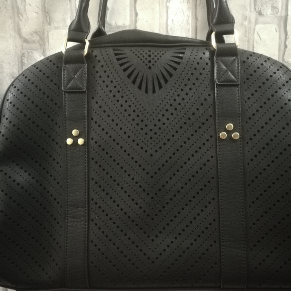 Jeane & Jax Perforated Weekender Bag - Picture 2 of 6